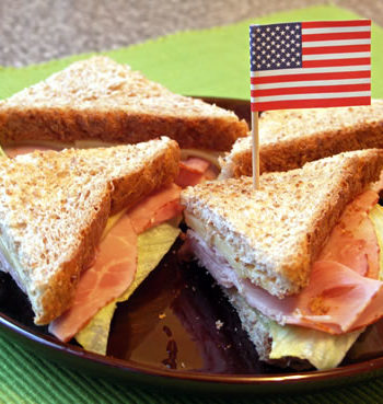 Ham and Cheese Sandwiches / Käse-Schinken-Brote