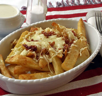 Chili Cheese Fries - Pommes mit Käse