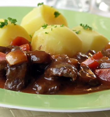 USA-Rezept für BBQ Beef Stew - Schmorgericht
