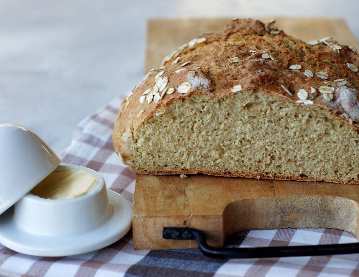 Anschnitt irisches Soda Bread mit Vollkorn