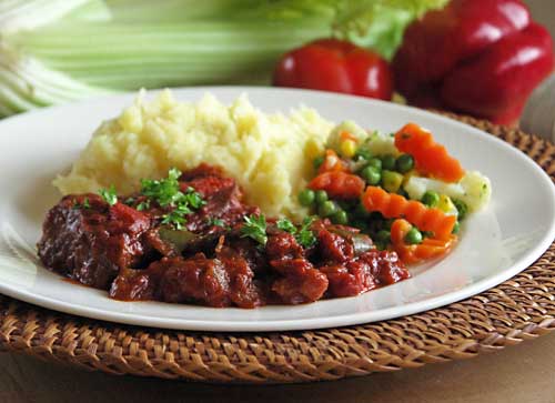 Swiss Steak (geschmortes Rindfleisch)