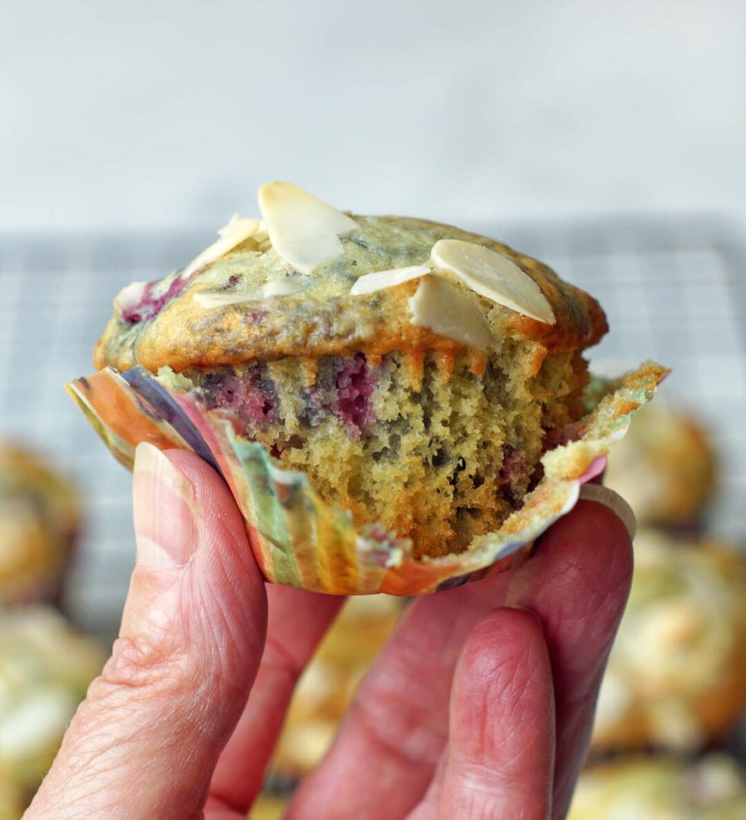 USA-Rezept für Cherry Almond Muffins