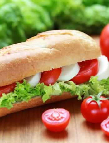 Italian Sandwich / Sandwich mit Tomate und Mozzarella