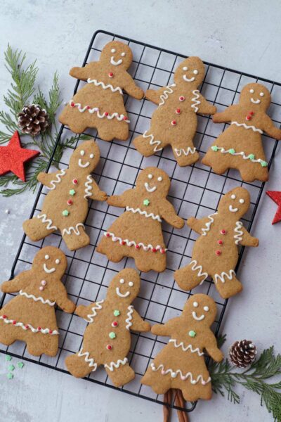 Gingerbread Cookies (Lebkuchen-Plätzchen)