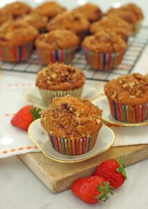 Rhubarb Muffins (Rhabarber-Muffins)