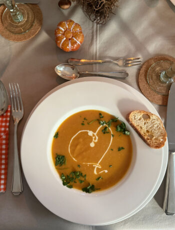 Rezept für würzige Kürbissuppe mit Ingwer