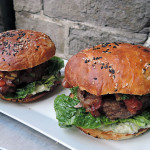 Grillgiganten: Burgerwettstreit in Essen