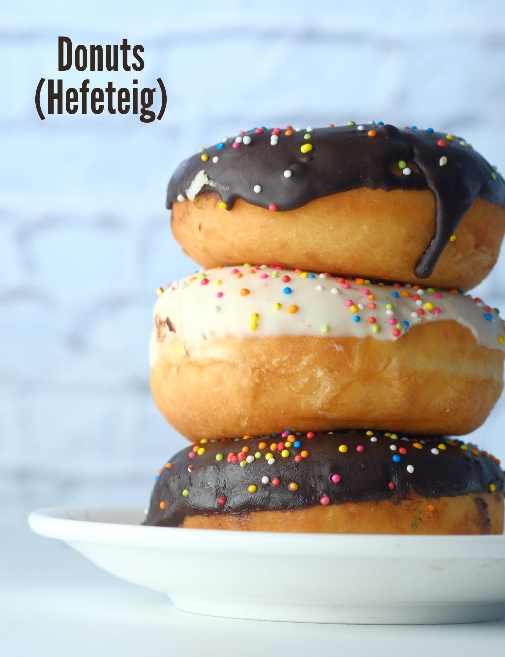 Donuts mit Hefe (Doughnuts Grundrezept) | USA kulinarisch