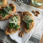 Crostini mit Walnüssen & Cheddar
