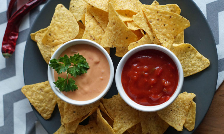 Nacho Cheese Dip (wie der aus dem Kino)