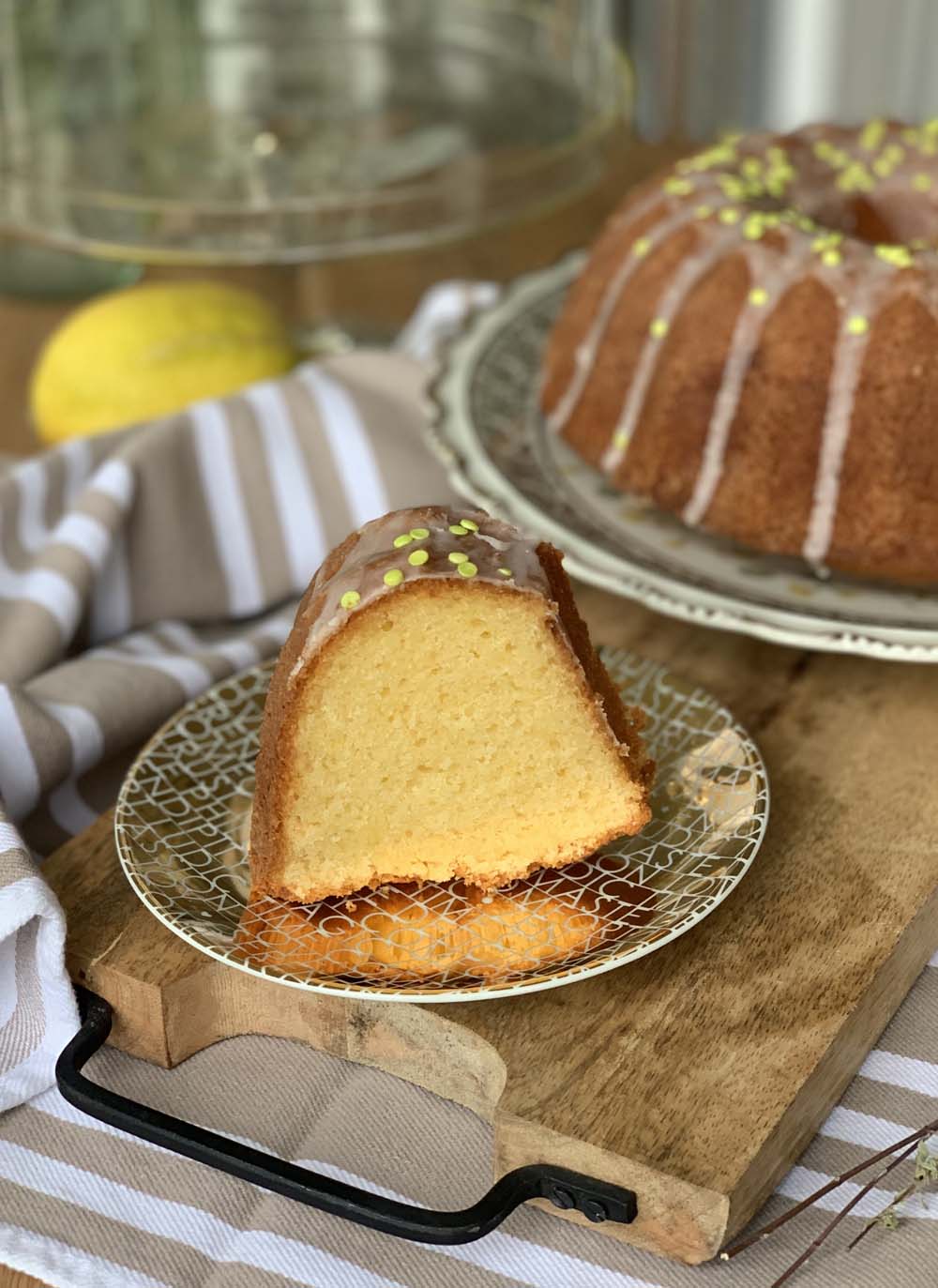 Lemon Mascarpone Cake (Zitronenkuchen)