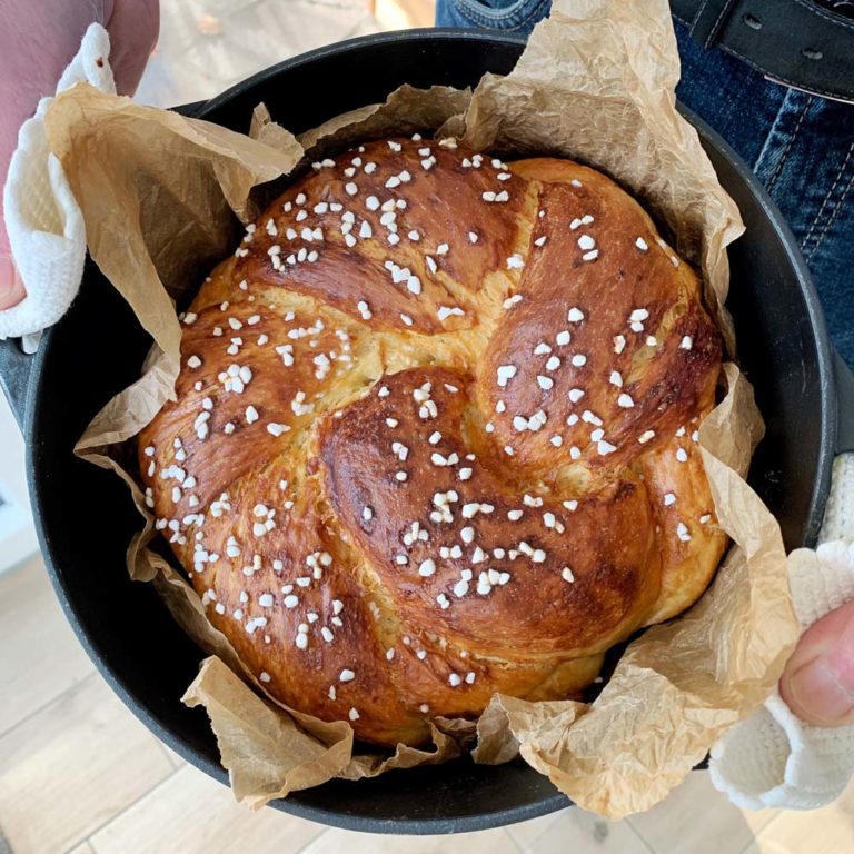 Challah - traditionelles jüdisches Hefebrot