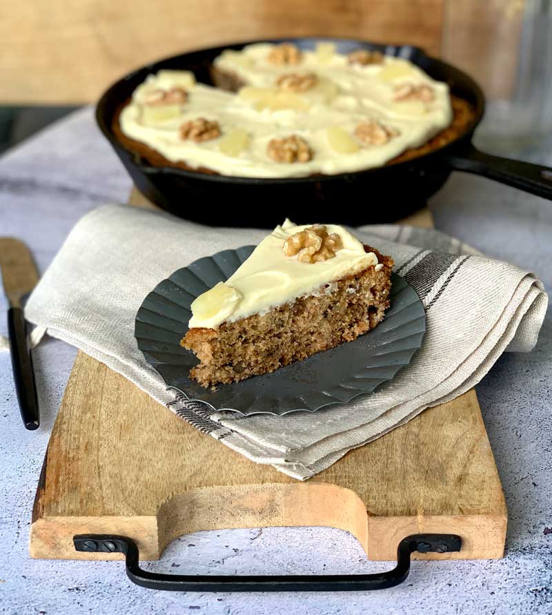 Hummingbird Skillet Cake (Kolibri-Kuchen aus der Pfanne) | USA kulinarisch