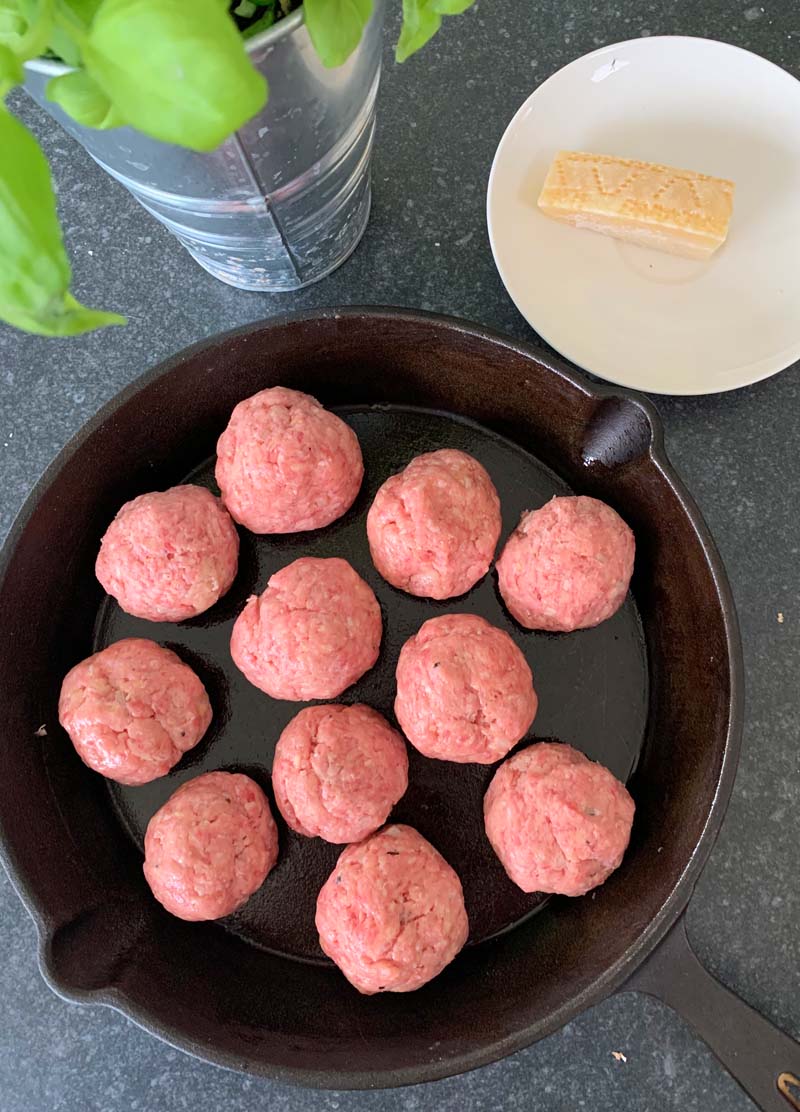 USA-Rezept für pan-baked meatballs
