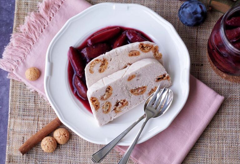 Cinnamon Parfait with Plums (Zimt-Halbgefrorenes)
