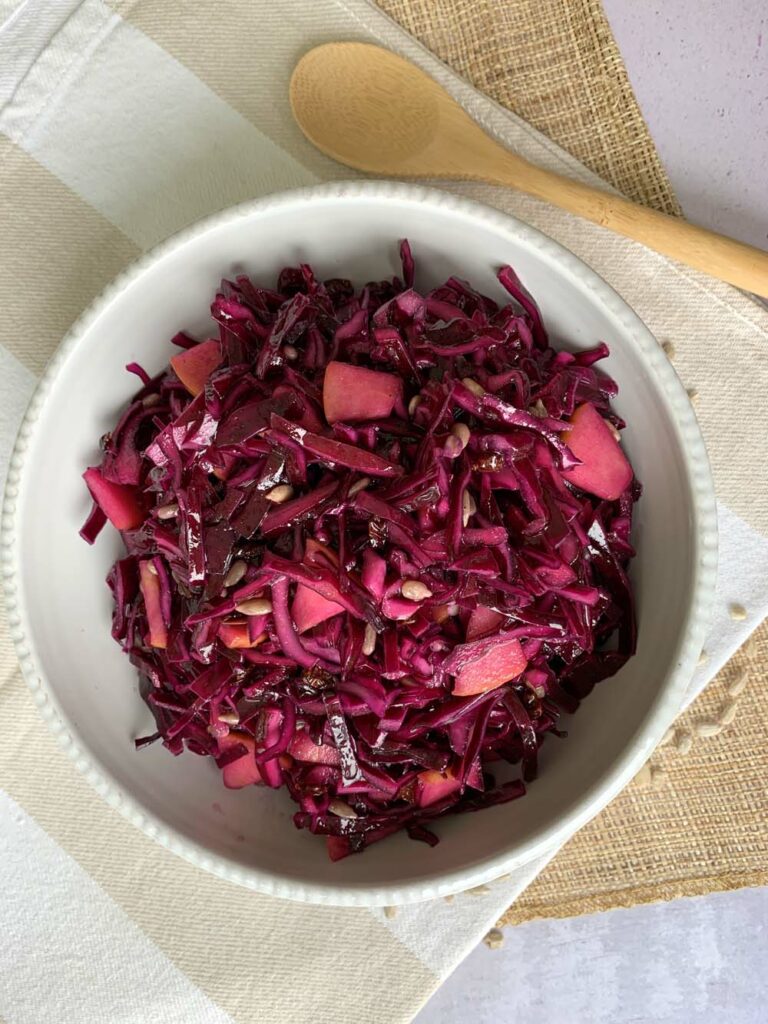 Healthy red cabbage slaw (Rotkohlsalat)