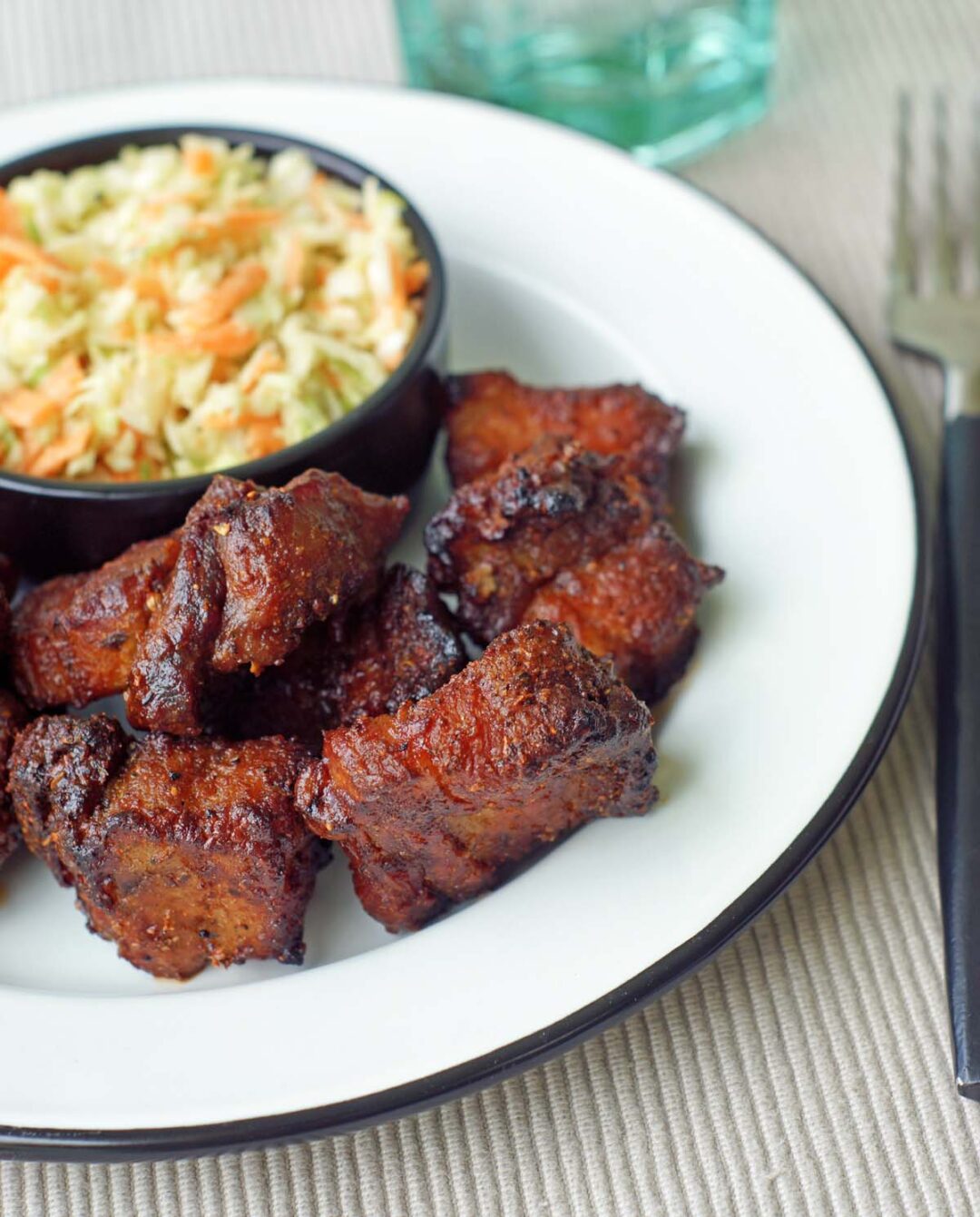 Saftig und knusprig: Pro Belly Burnt Ends