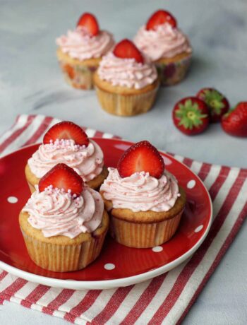 Amerikanisches rezept für Strawberry Cupcakes